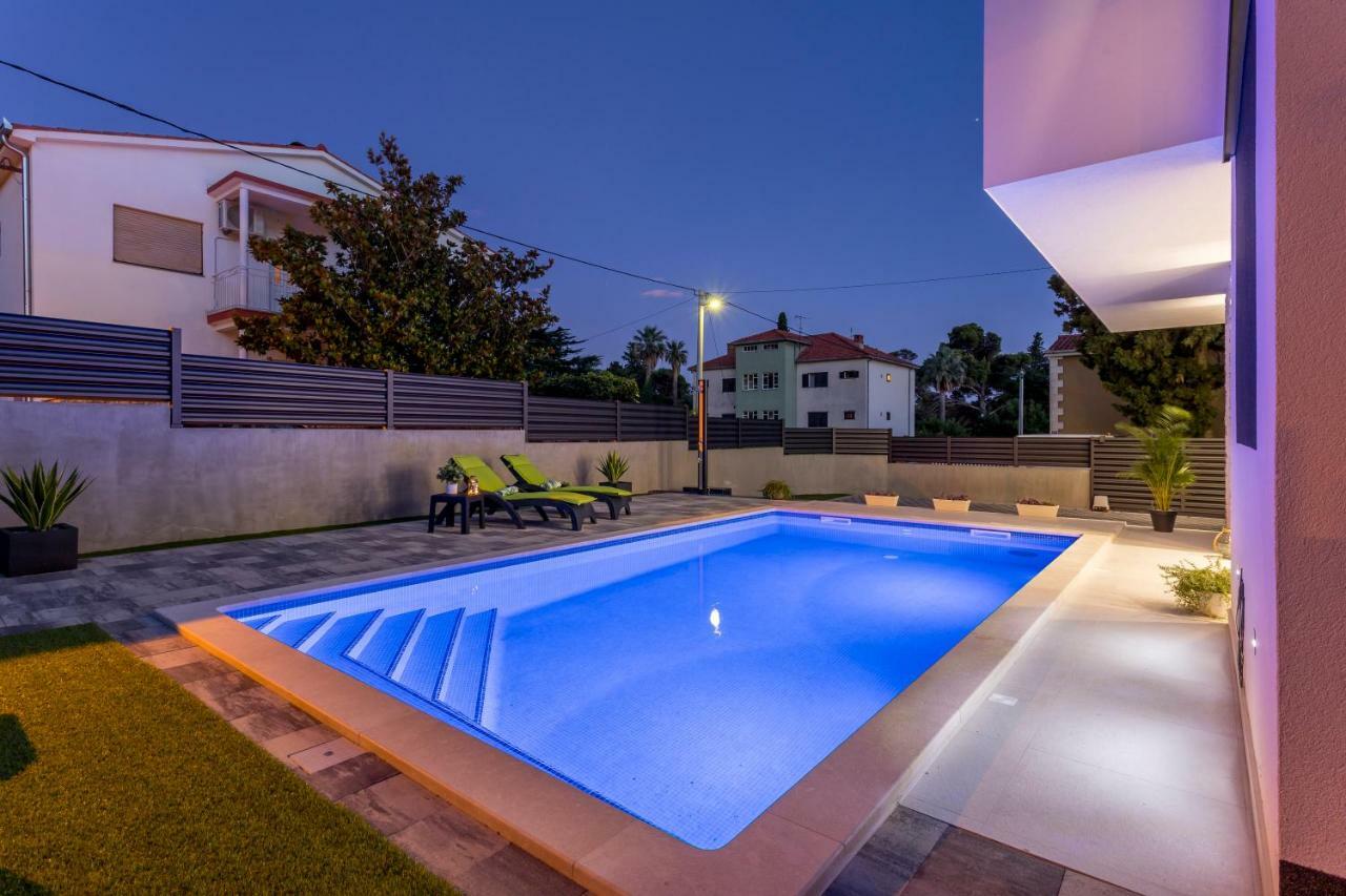 Villa Ema Kastela With Private Heated Pool Exteriör bild